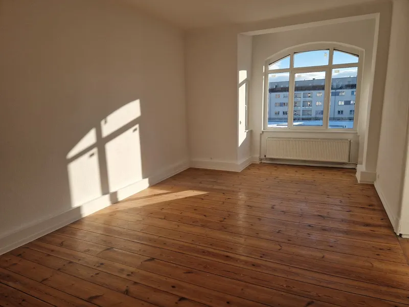 Schöne helle 3-Raum-Wohnung sucht Mieter! — photo 1